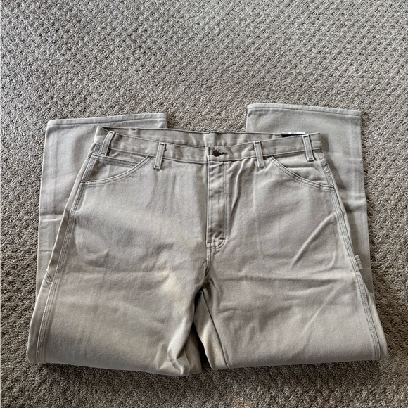 NWT Dickie’s Loose Fit Carpenter Jean Tan - Picture 4 of 4